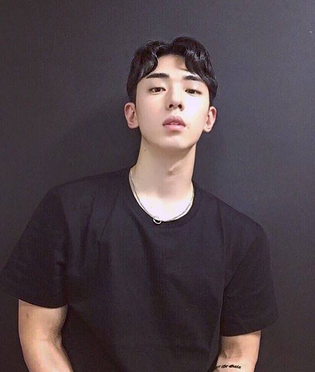 朱唯苑斌