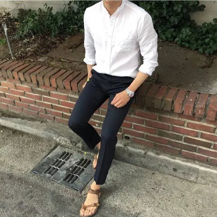 戚曼彦璧