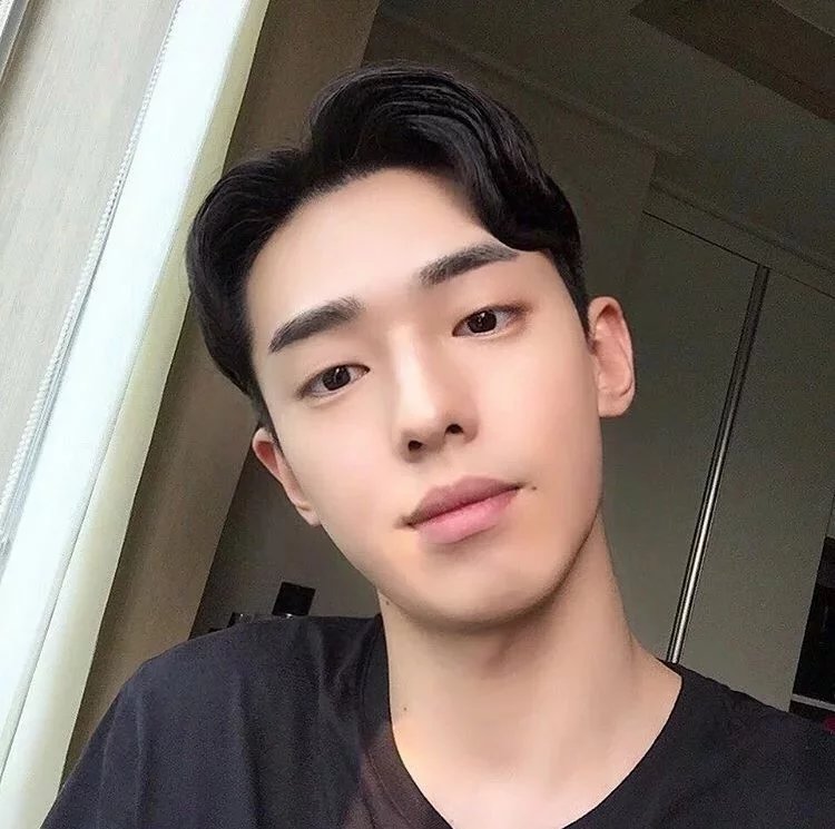 解媛瑶致