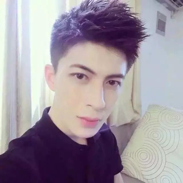 史裕珍致