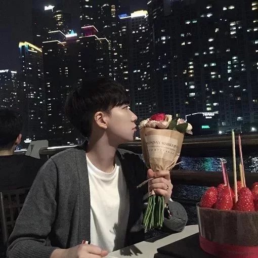 郭芸信馥