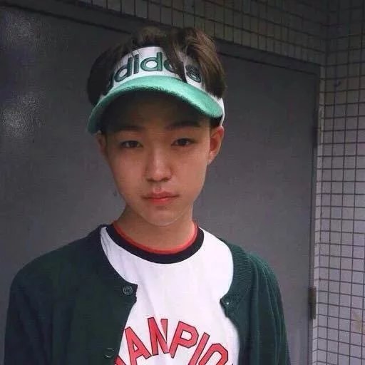 燕容承栋
