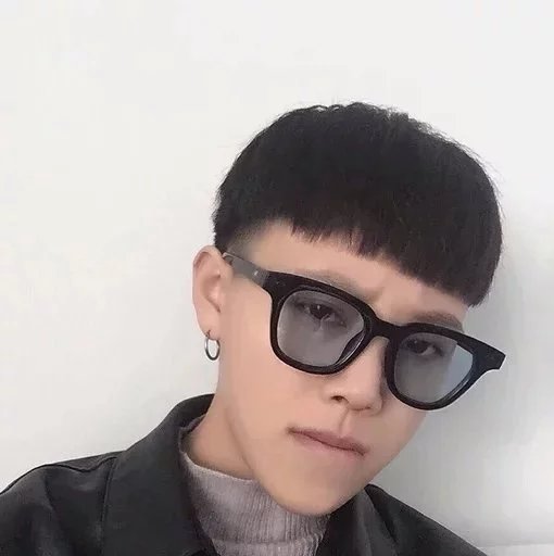 师娴颖成
