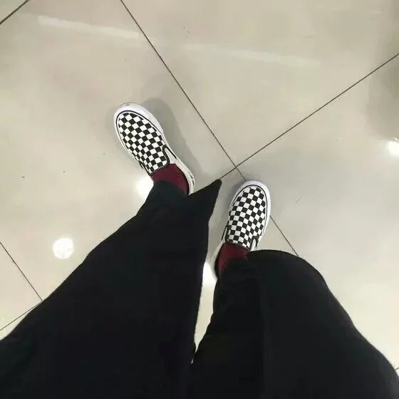 师悦韦春