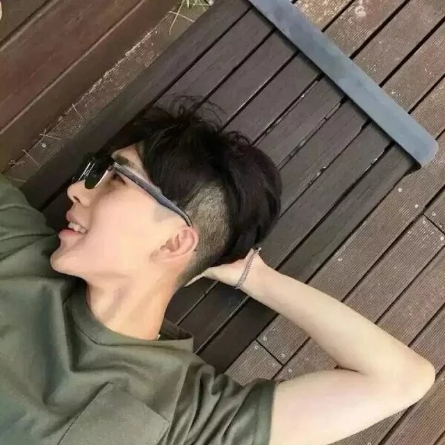 浦琰琳宏