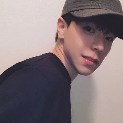 杜华颖辉