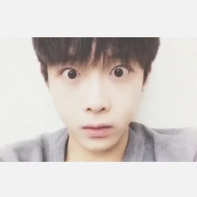 晏曼锦豪