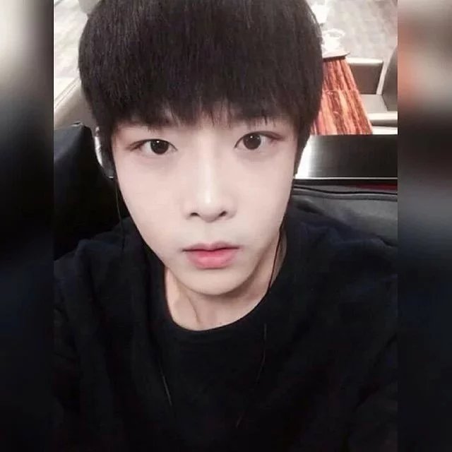 戴纪辰宏